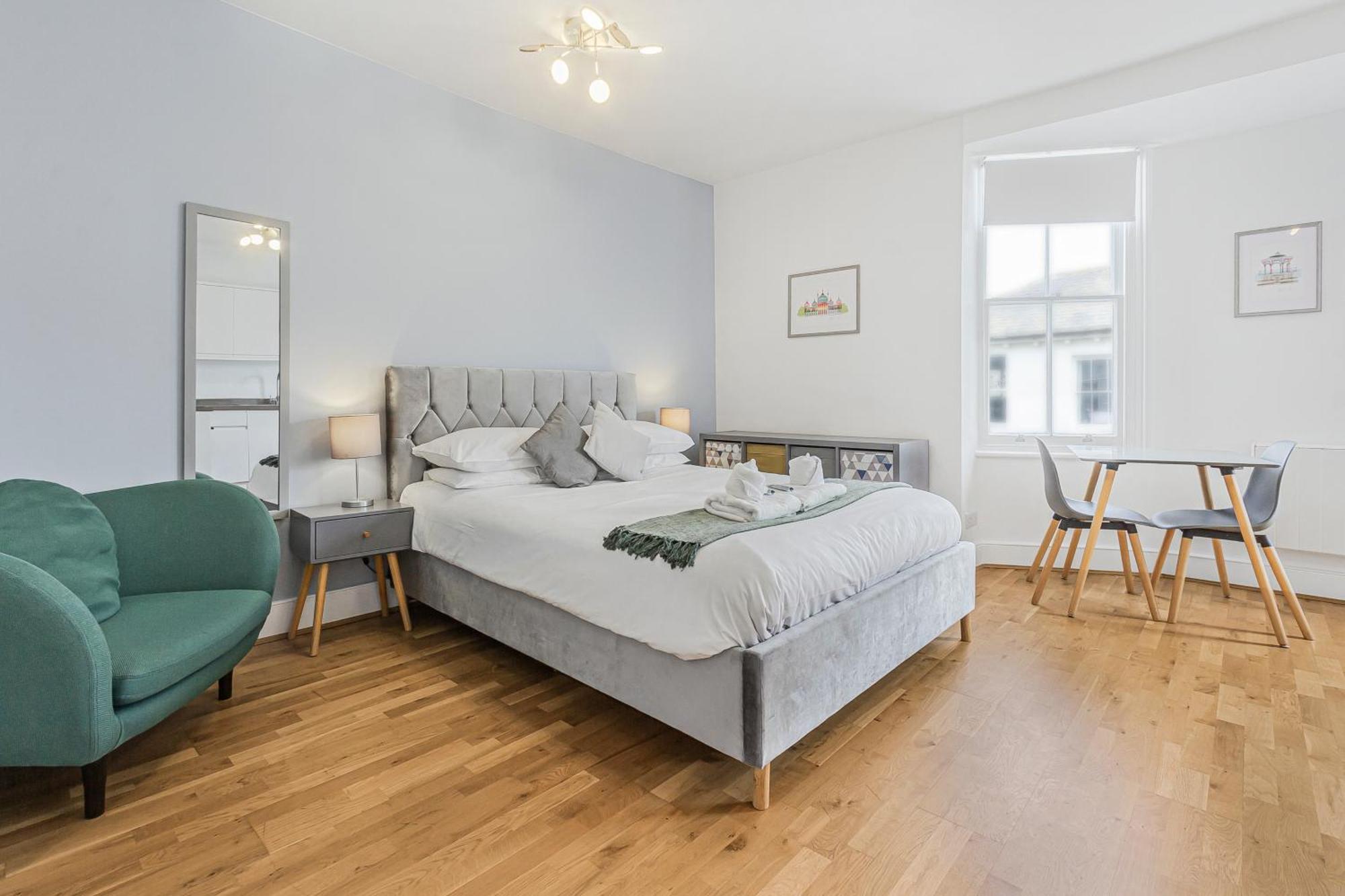 Cosy Studio Flat Moments From The Beach, Kemptown Brighton Exterior foto